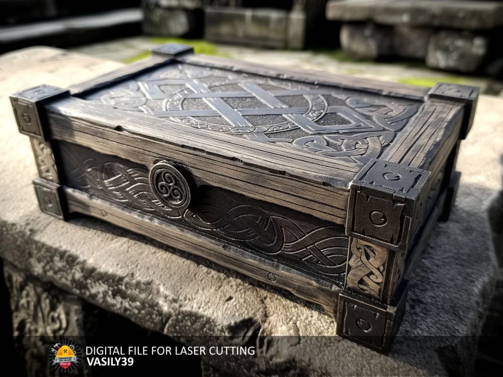 Celtic box 00251