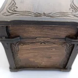 Bottle box 00252 – box from the end