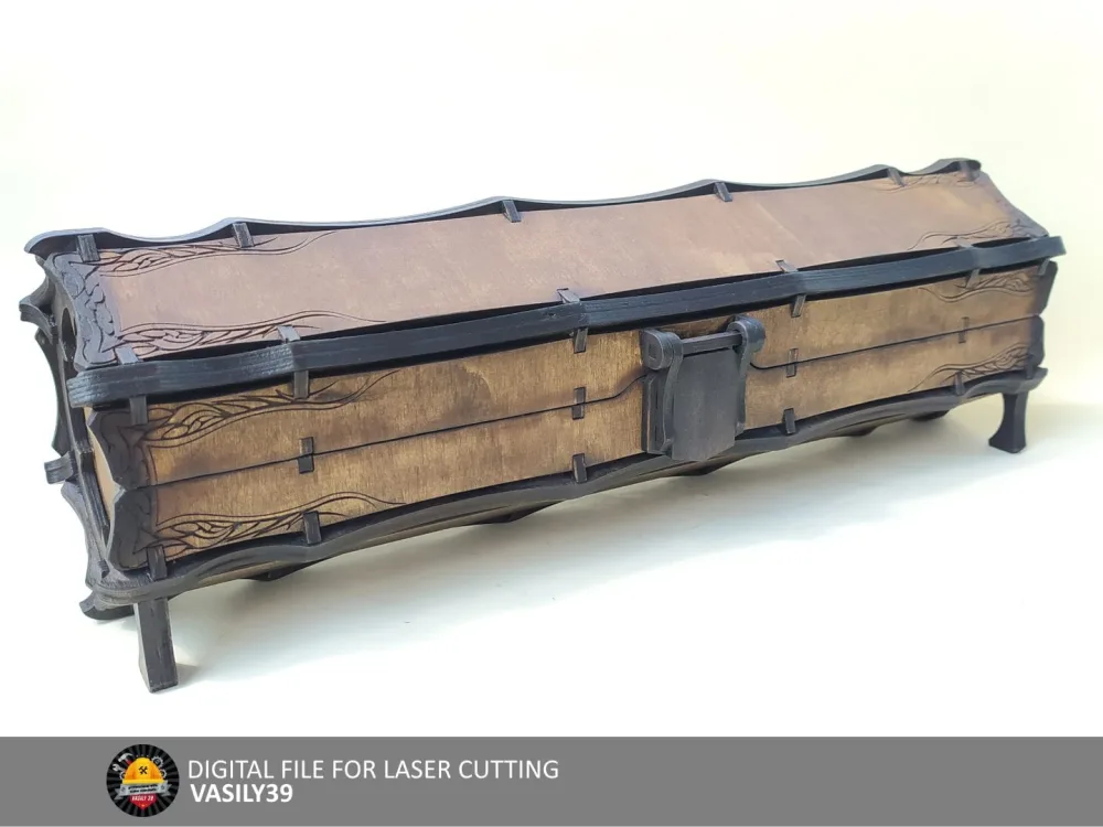 Vampire chest 00184