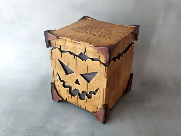 Halloween box 00056