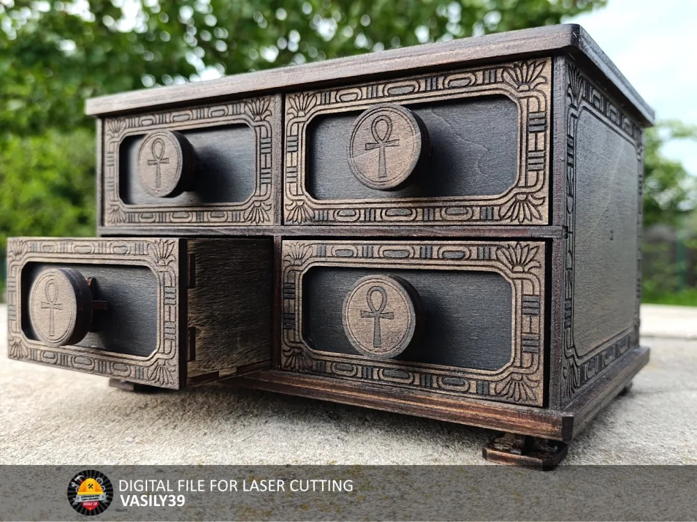 Chest of drawers 00255