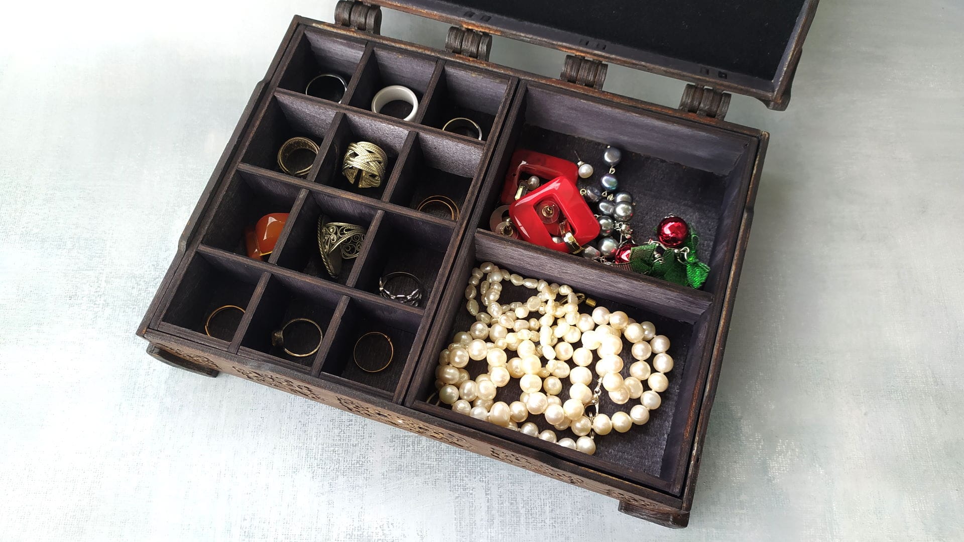 00007_scr_08 Jewelry box 00007