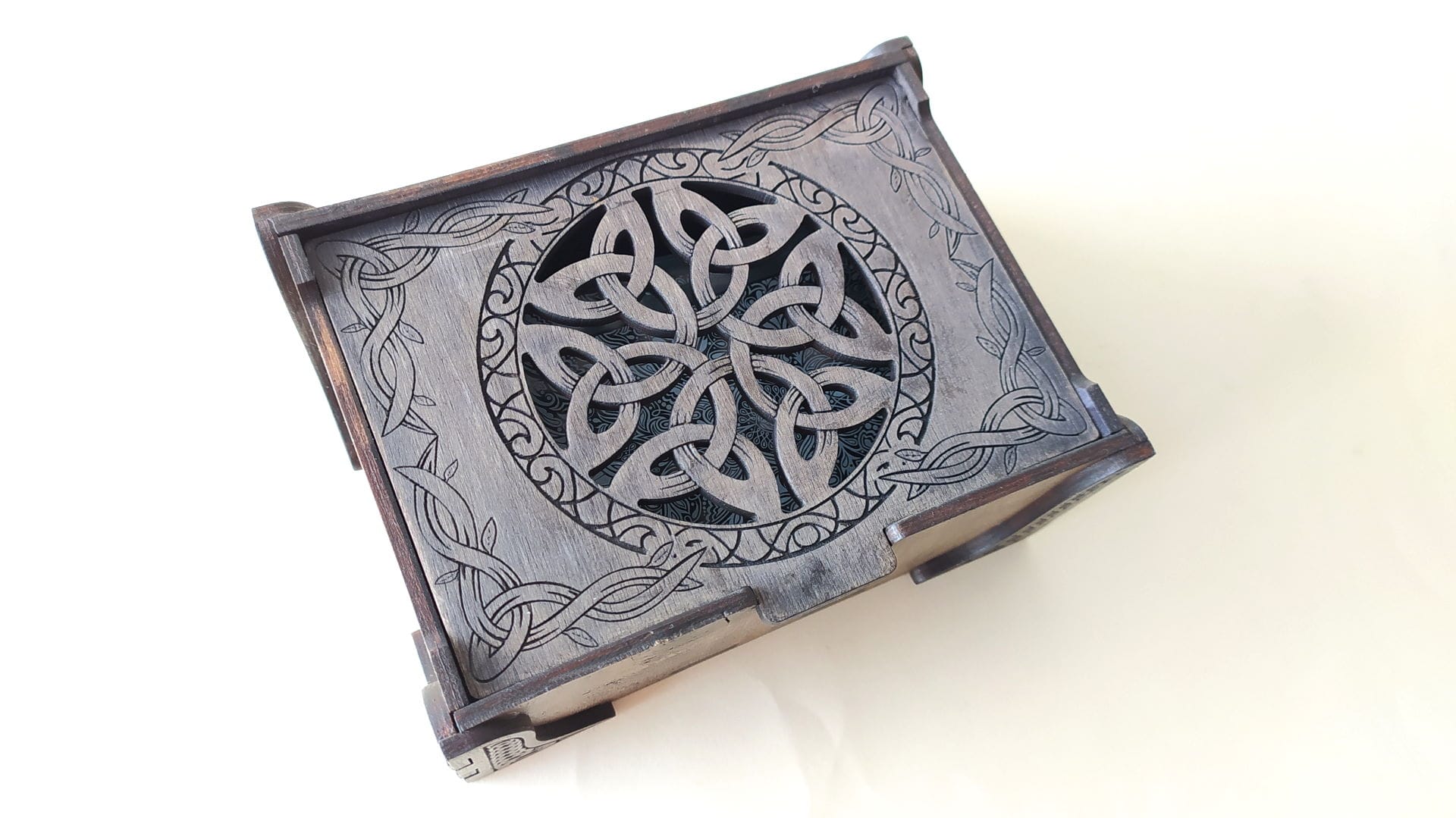 Tarot box 00105