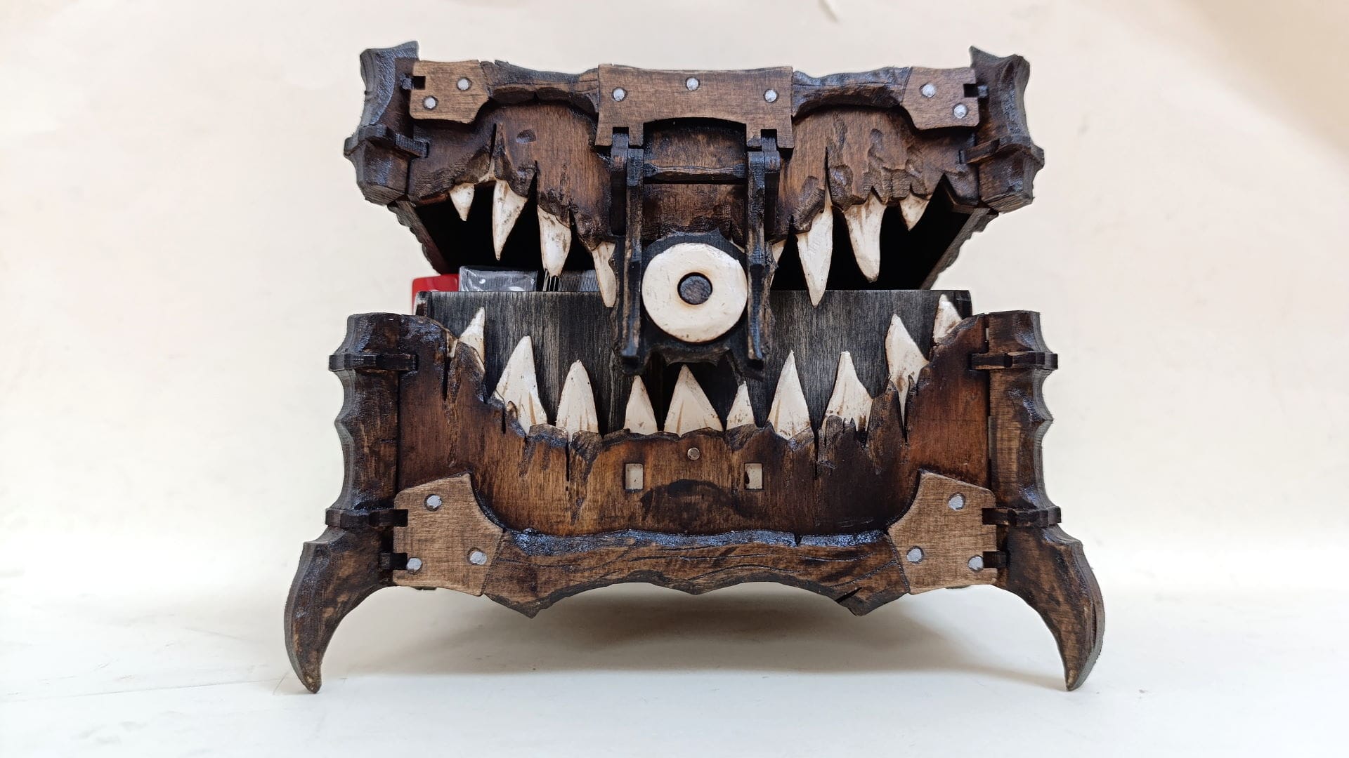 00199_6 Mimic chest 00199