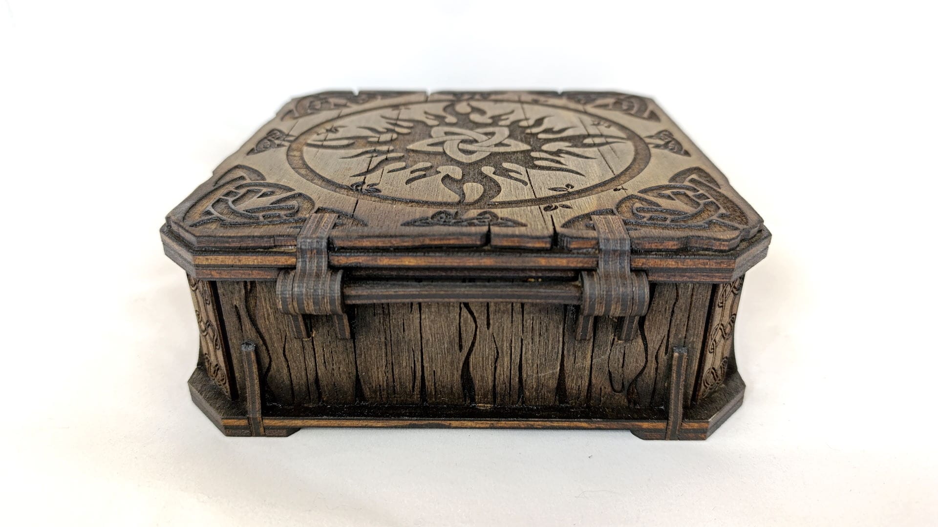00201_scr_02 Magical box 00201