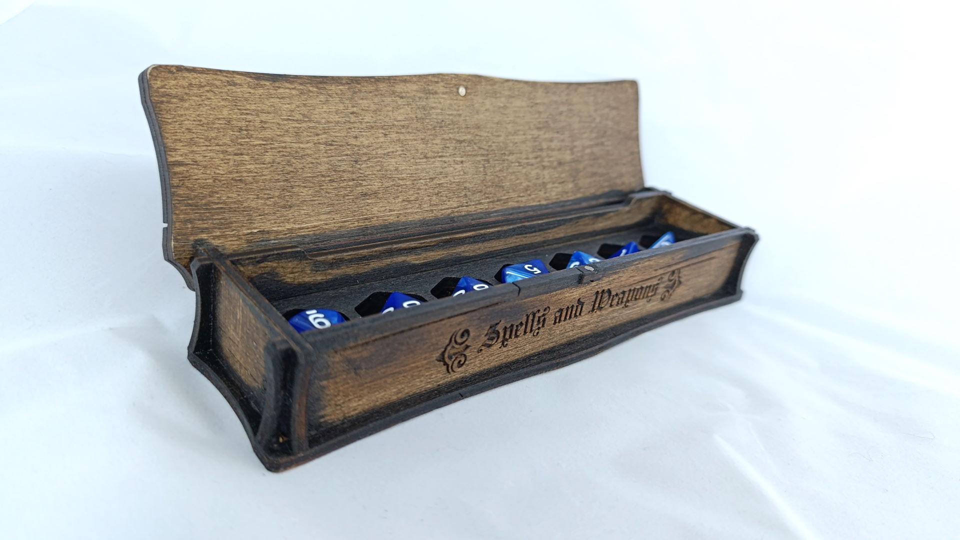 cardbox_00212_scr7 Dice box 00212