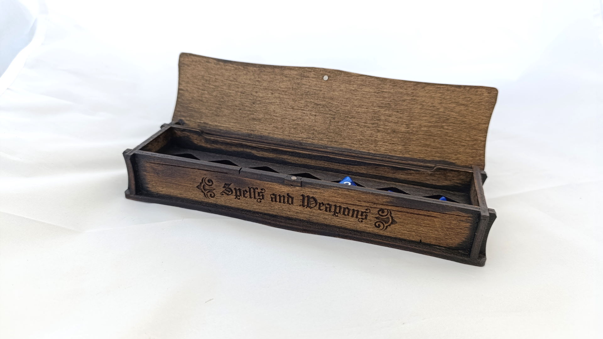 cardbox_00212_scr8 Dice box 00212