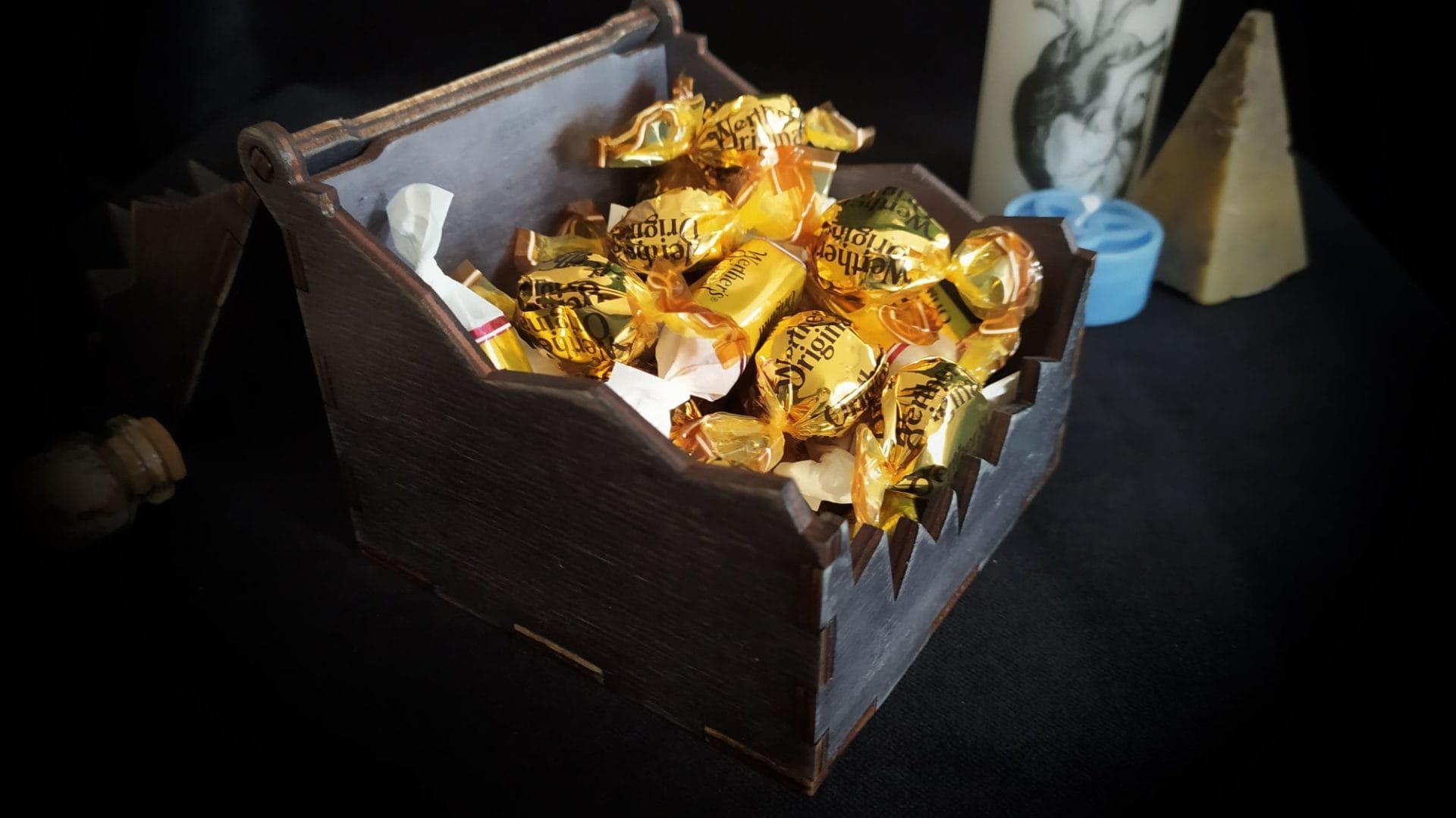 Halloween box 00021