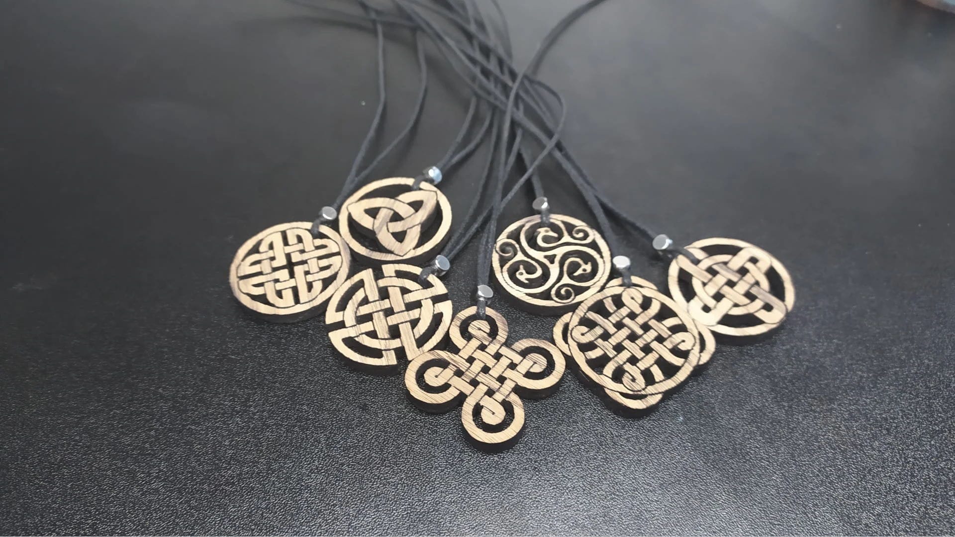 00011_5 Celtic knots 00011