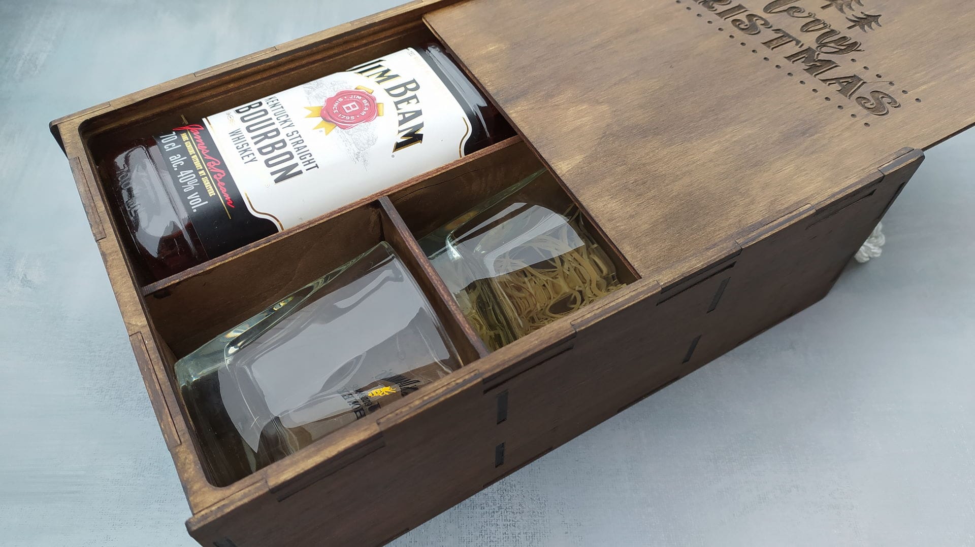 00018_3 Gift box 00018