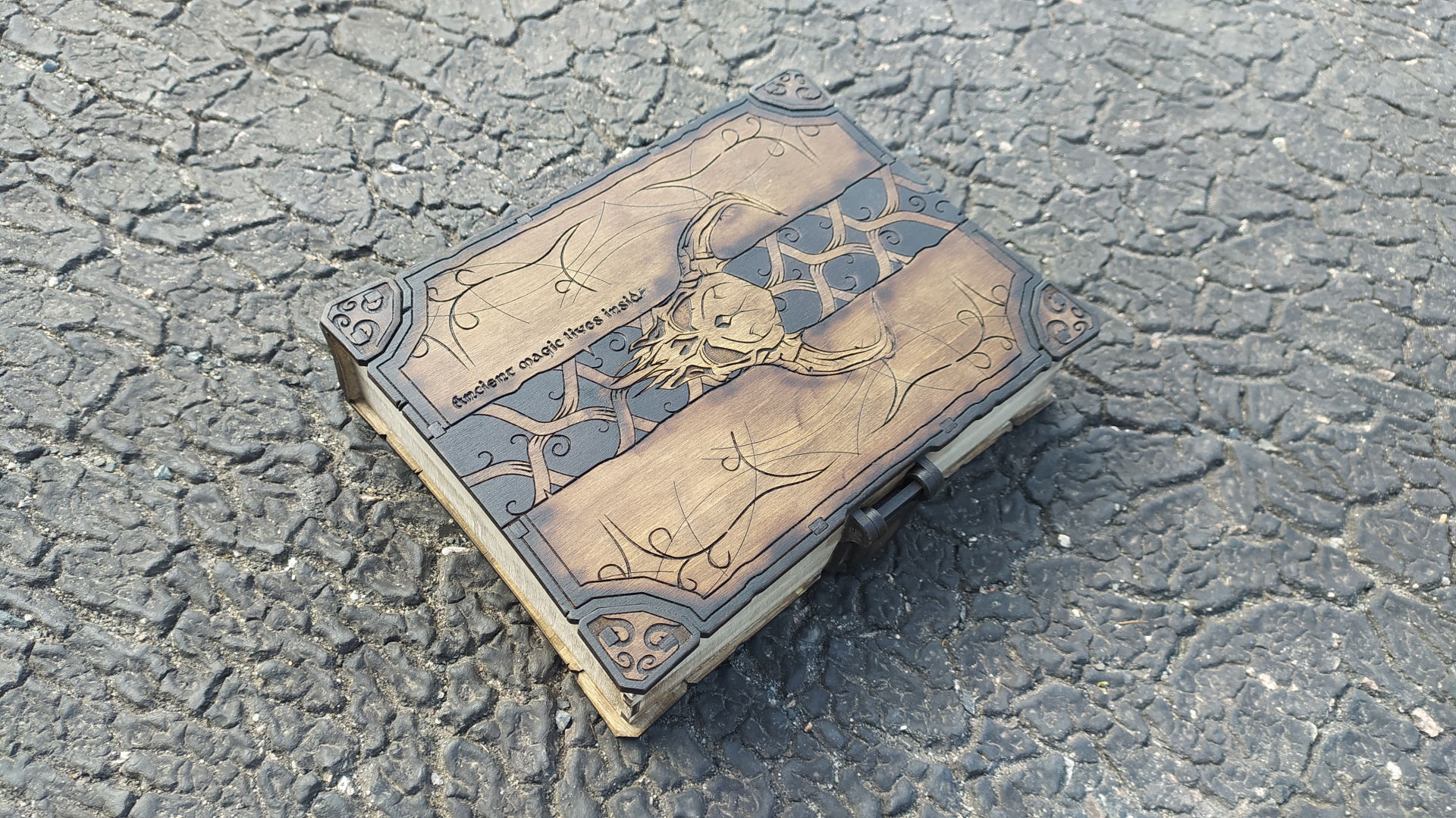 00140_2 Book box 00140