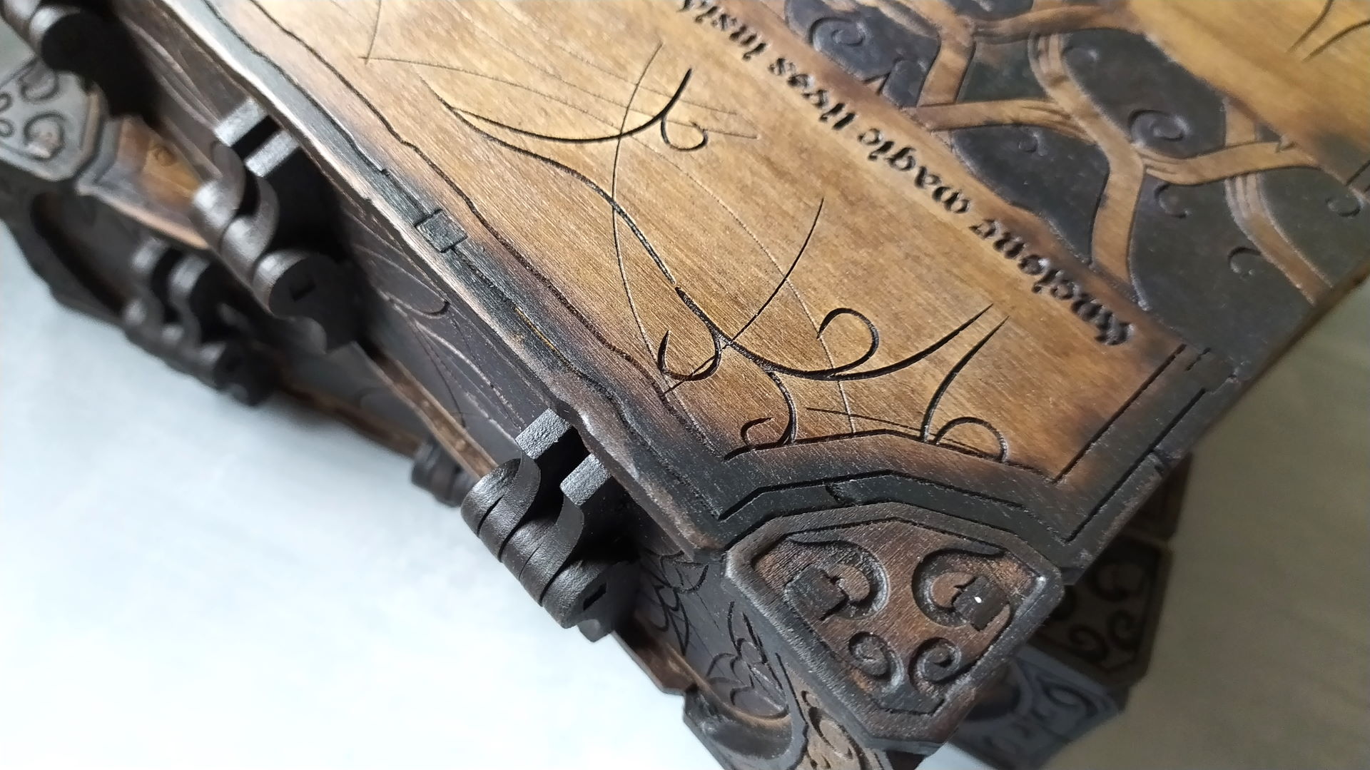 00140_8 Book box 00140