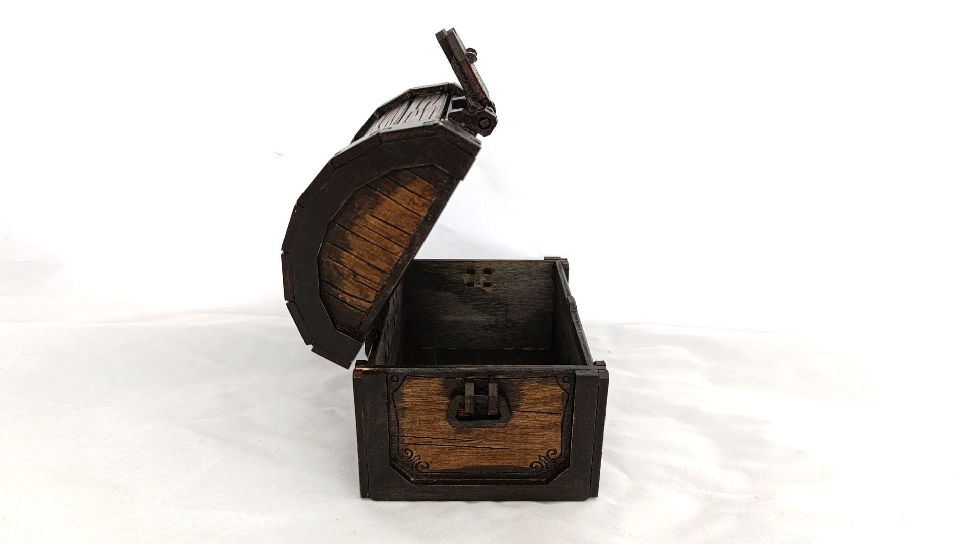 Treasure chest 00222