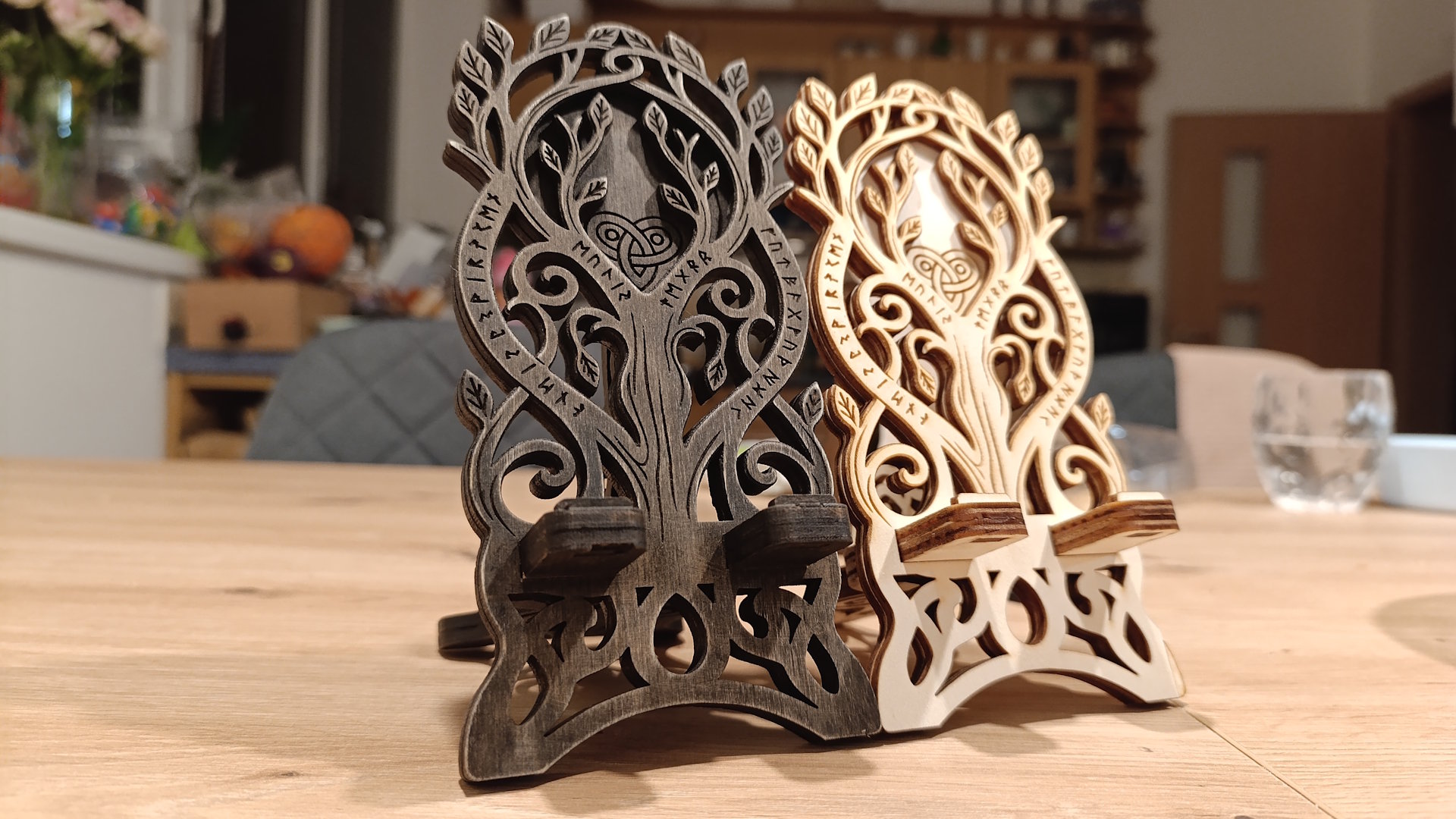 Phone stand 00282