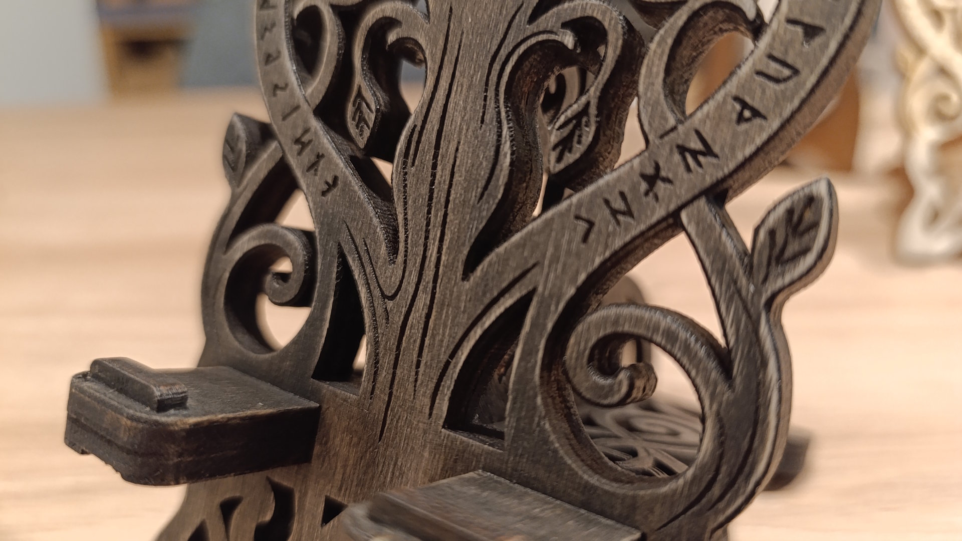Phone stand 00282