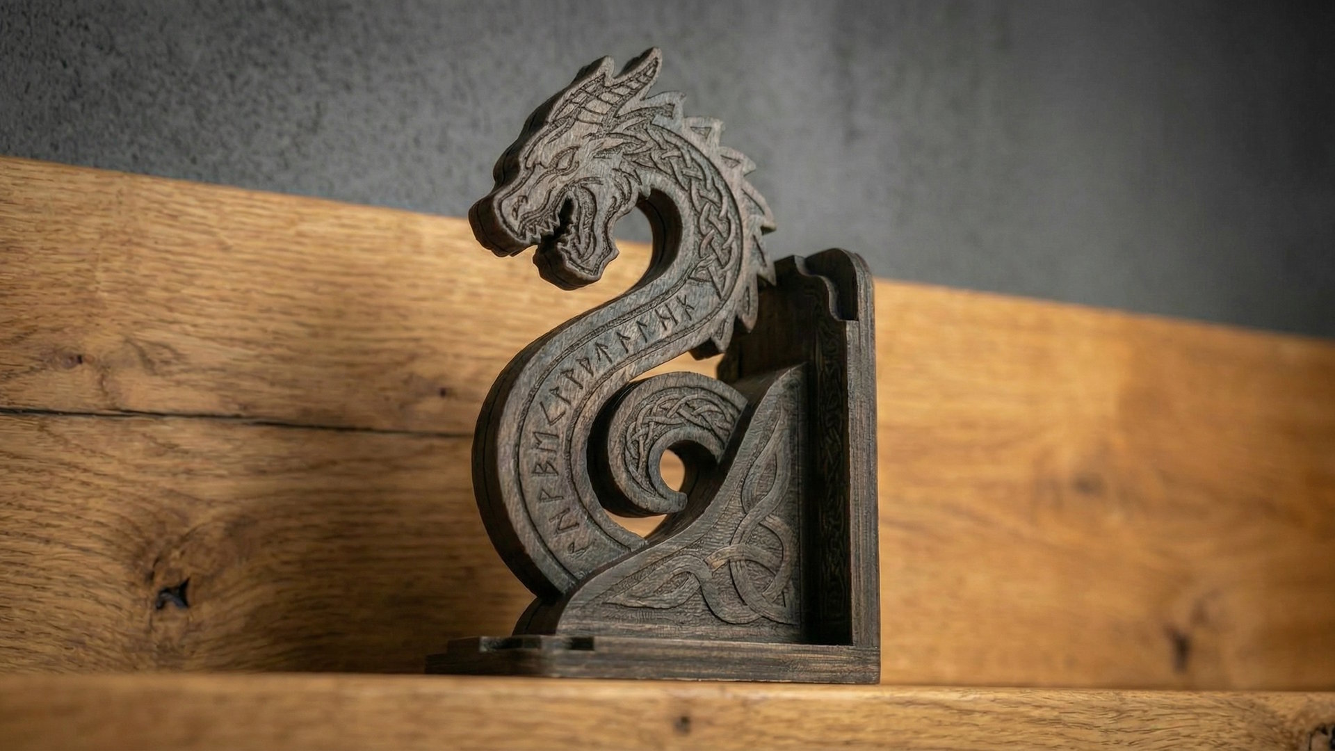 Bookend 00284