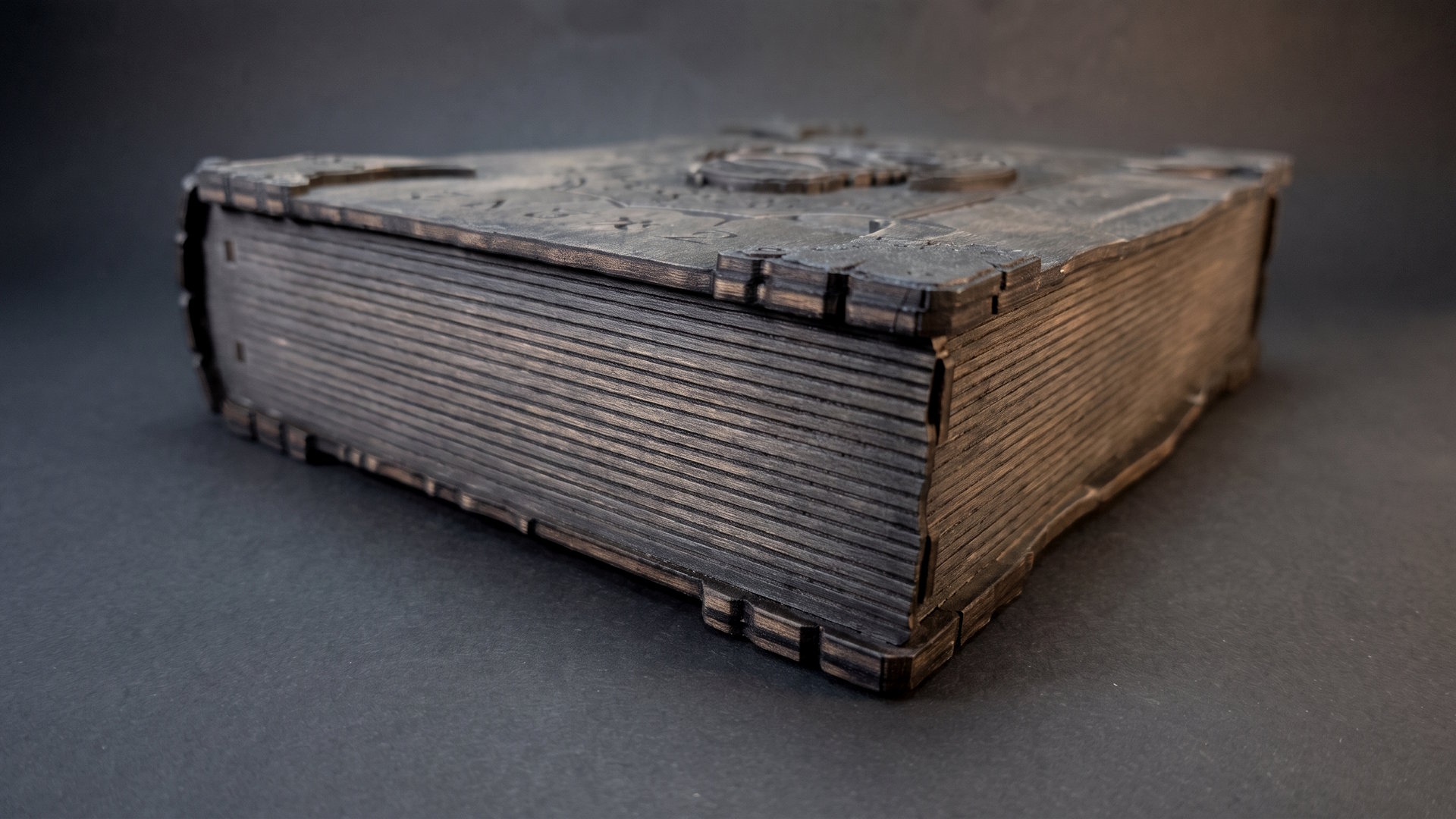 000296_10 Book box 00296