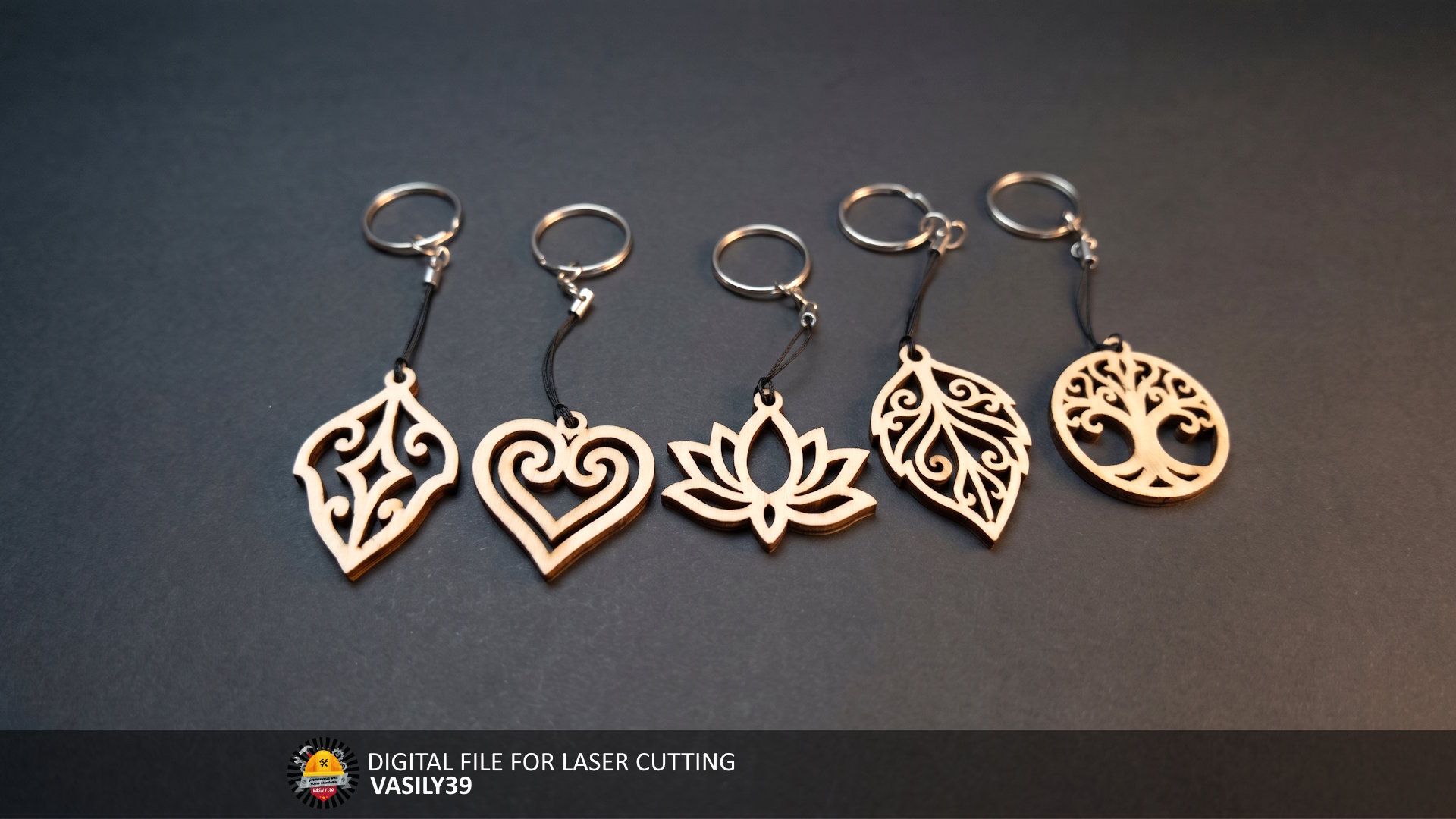 Pendants and Keychains Set 00299