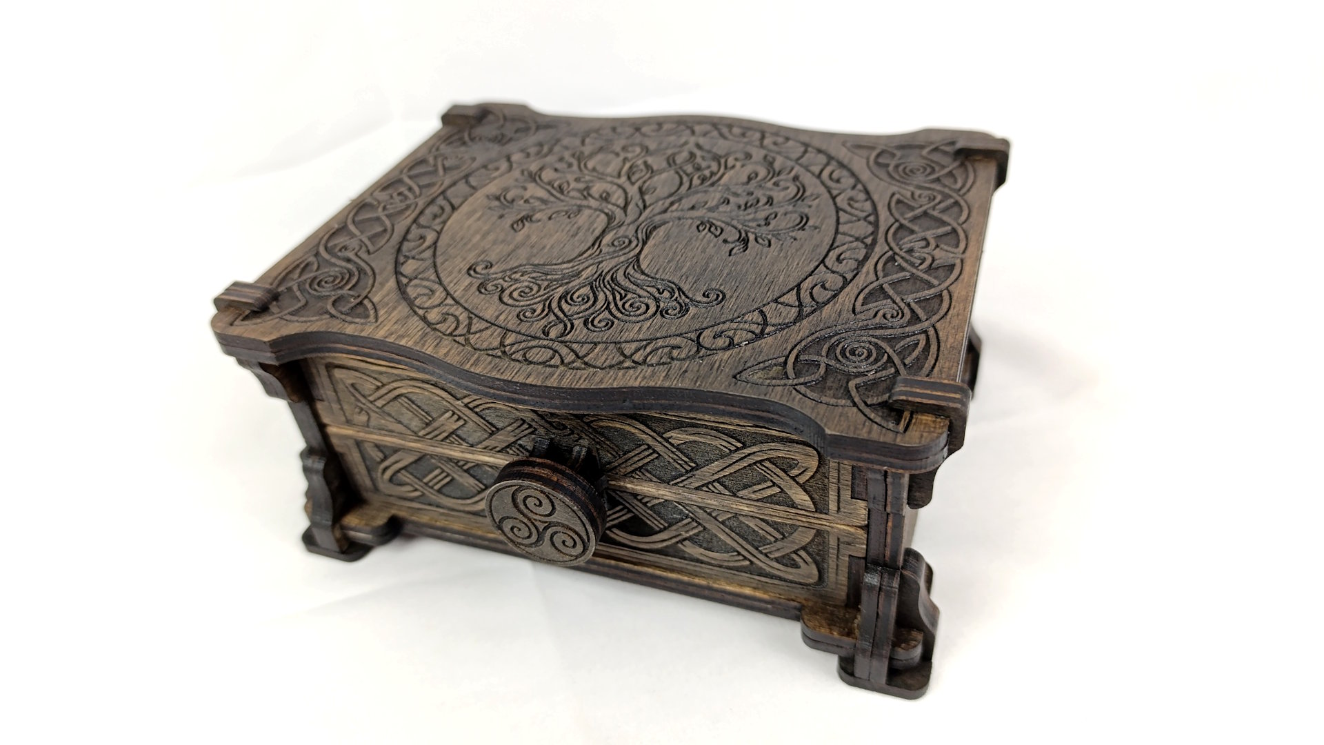 Chest of drawers 00301